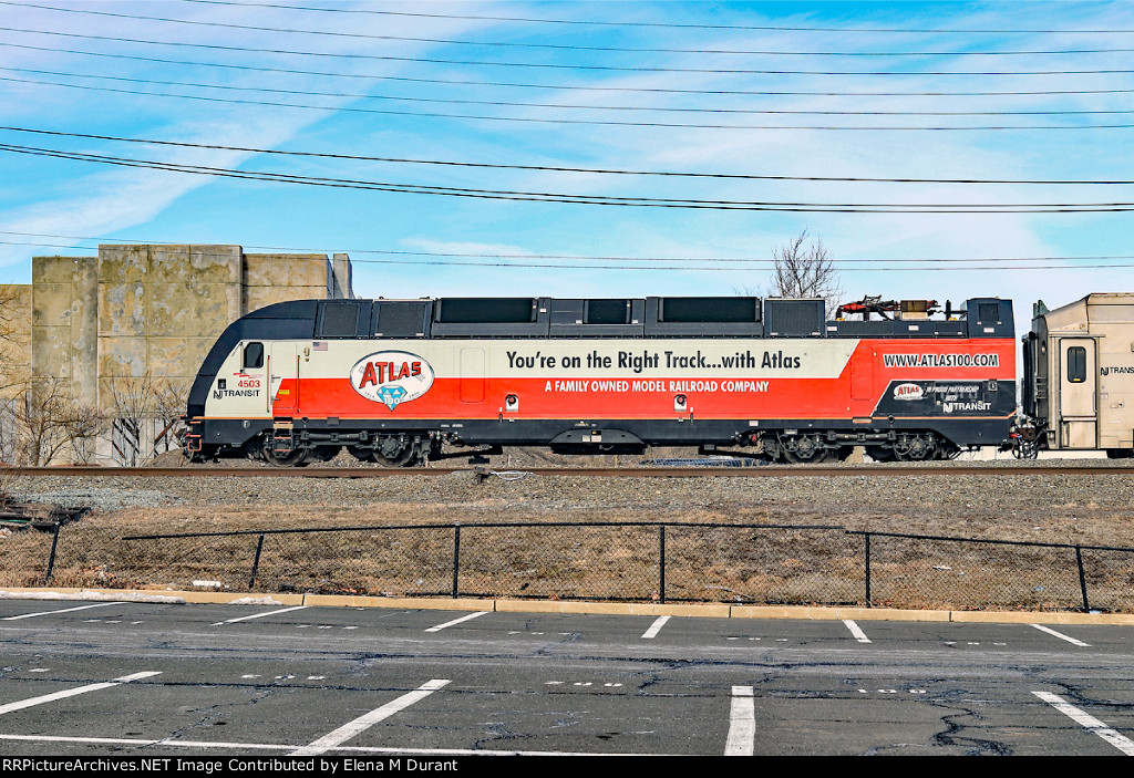 NJT 4503 on train 5512